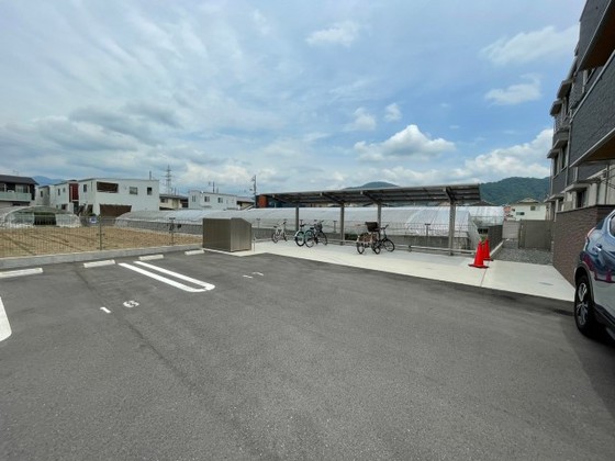 ラップスブルーメ川内