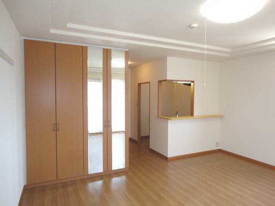 アンジュール平井