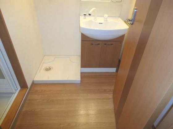 アンジュール平井