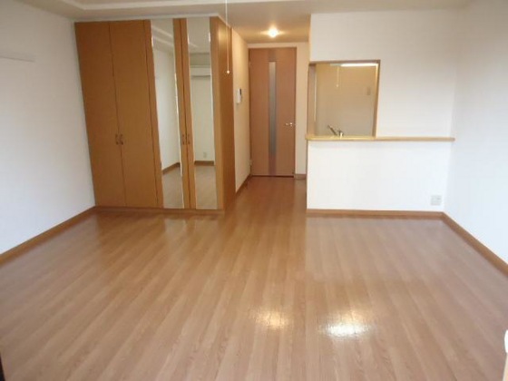 アンジュール平井