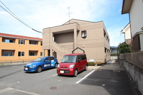 アンジュール平井