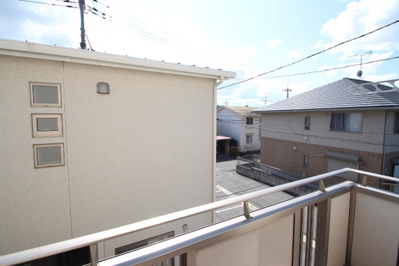 ステラ・アルピナ B棟