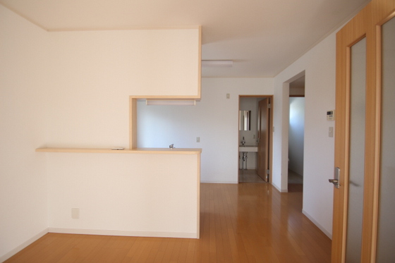 ステラ・アルピナ B棟