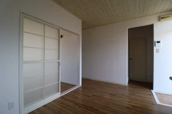 サンシャイン雄町 A棟