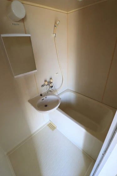 サンシャイン雄町 A棟