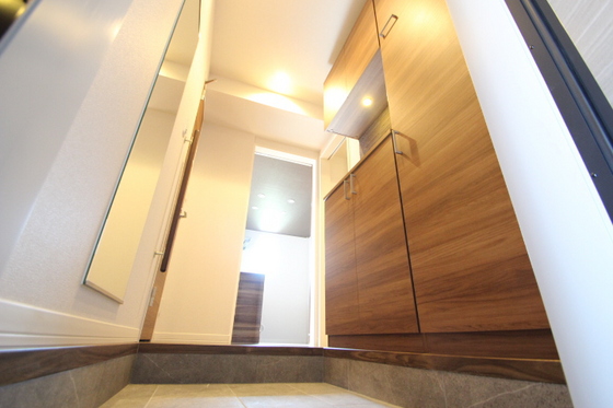 メゾン デ ルポ英(はなぶさ)