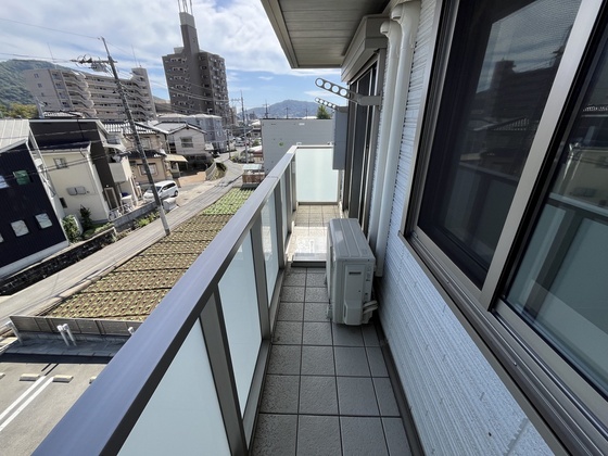 メゾン デ ルポ英(はなぶさ)