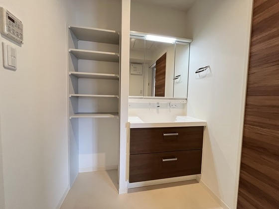 メゾン デ ルポ英(はなぶさ)