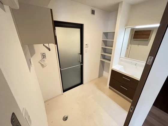 メゾン デ ルポ英(はなぶさ)