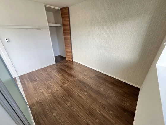 メゾン デ ルポ英(はなぶさ)