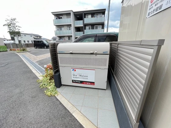 メゾン デ ルポ英(はなぶさ)