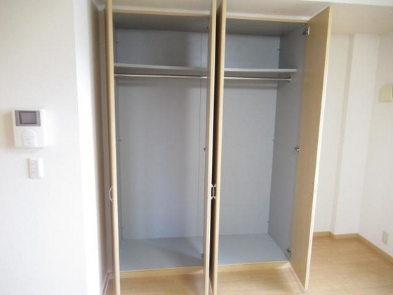 プラスペリティ