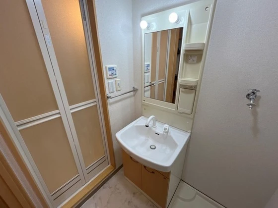 プラスペリティ