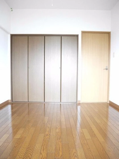 パレスマリソル