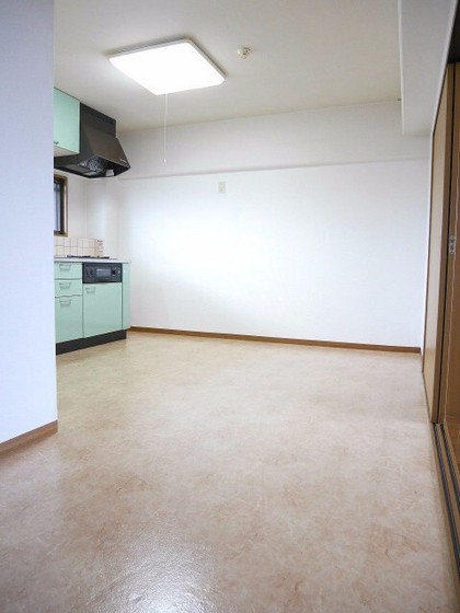 パレスマリソル