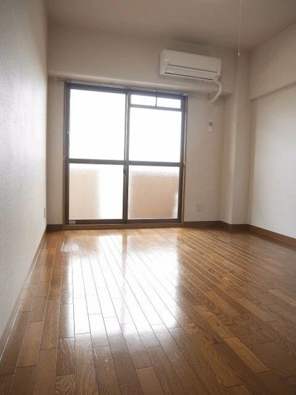 パレスマリソル