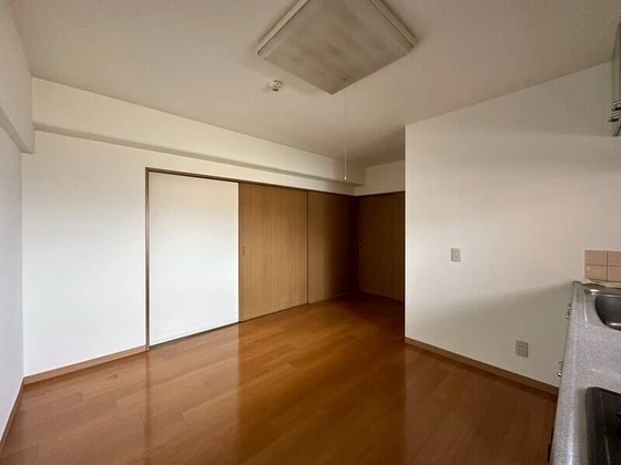 パレスマリソル