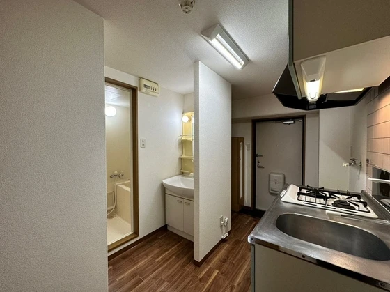 パレスマリソル