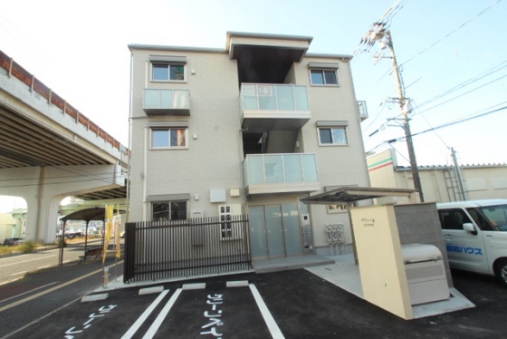 アヴニール五日市中央