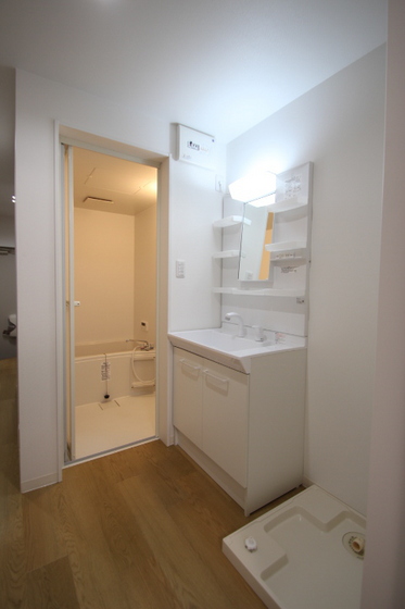 Crest (クレスト)