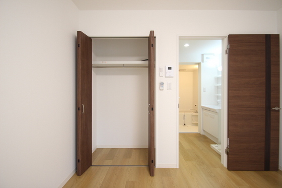 Crest (クレスト)