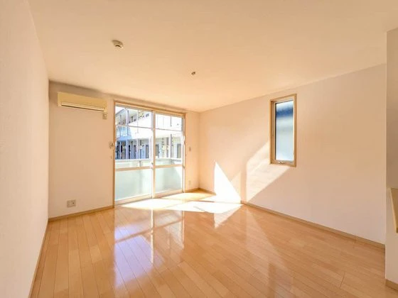 シャーメゾンセシリエール A棟