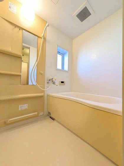 シャーメゾンセシリエール A棟