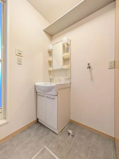 シャーメゾンセシリエール A棟