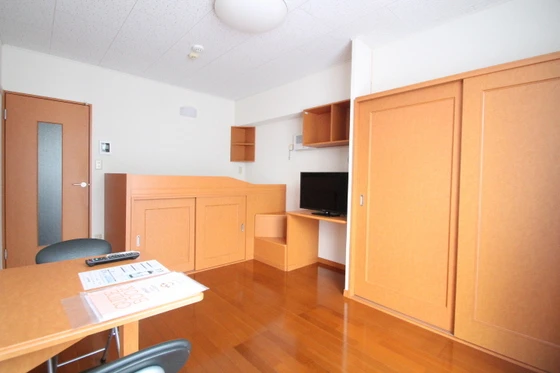 レオパレス地御前