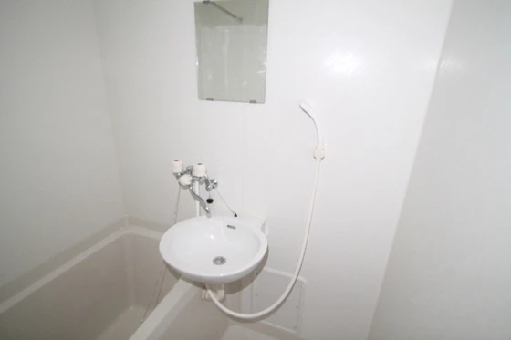 レオパレス地御前