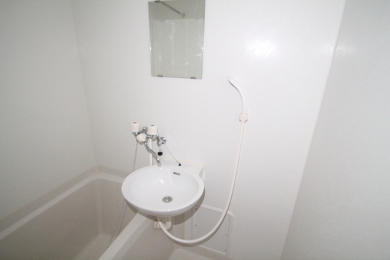 レオパレス地御前