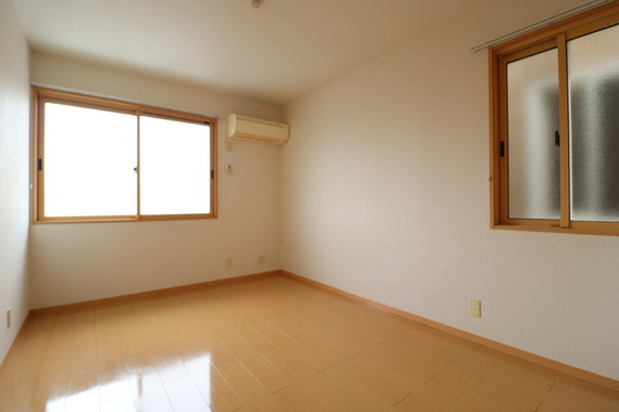 ルミエール A棟