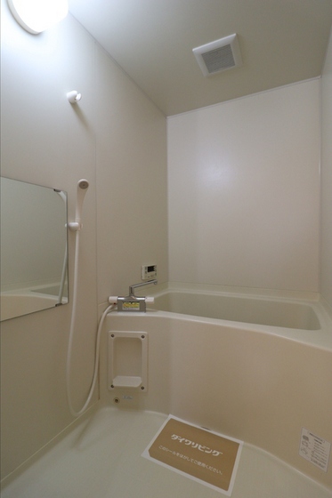 ルミエール A棟