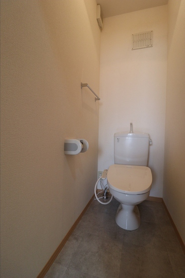 ルミエール A棟