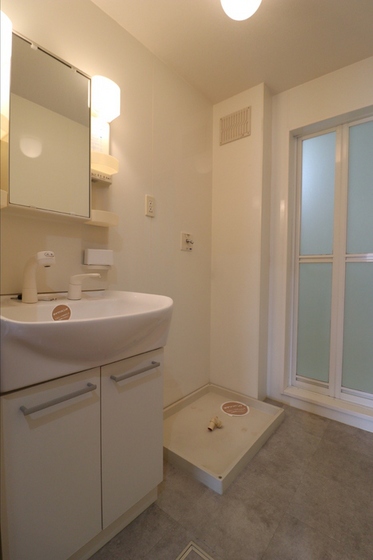 ルミエール A棟