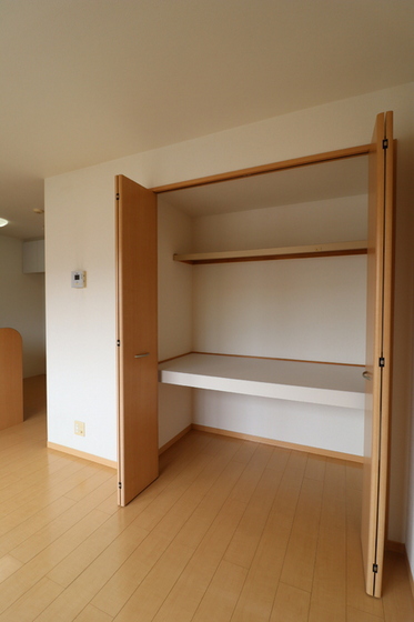 ルミエール A棟