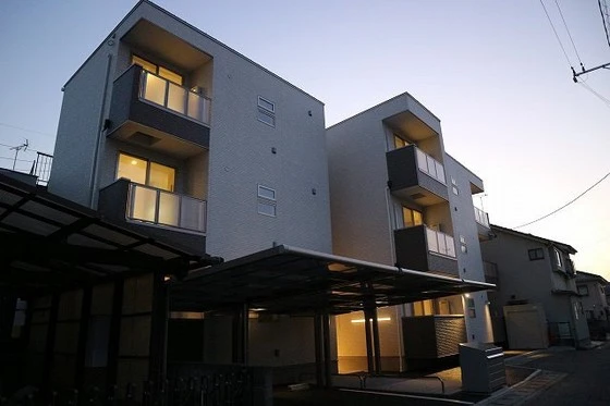 REGALEST #STYLE(レガリスト スタイル)