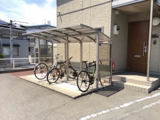 リバーサイド Y