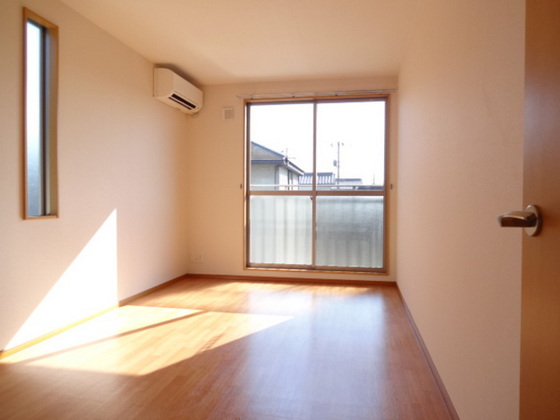 リースランド平福 A棟