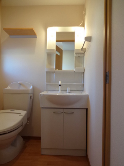 リースランド平福 A棟