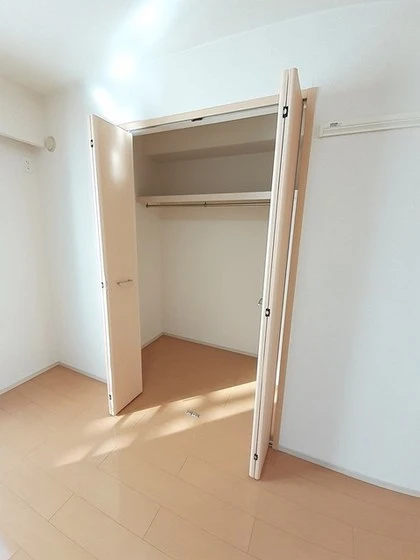 トゥルーランド錦E