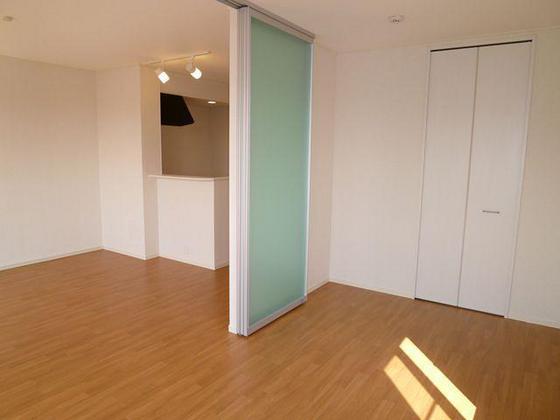 ドミールイノウエ