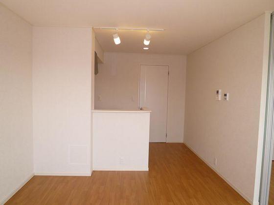 ドミールイノウエ