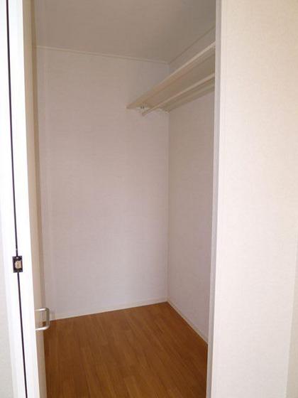 ドミールイノウエ