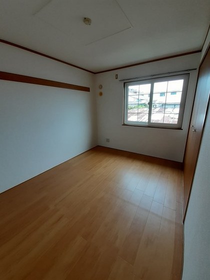 クレストール青江B