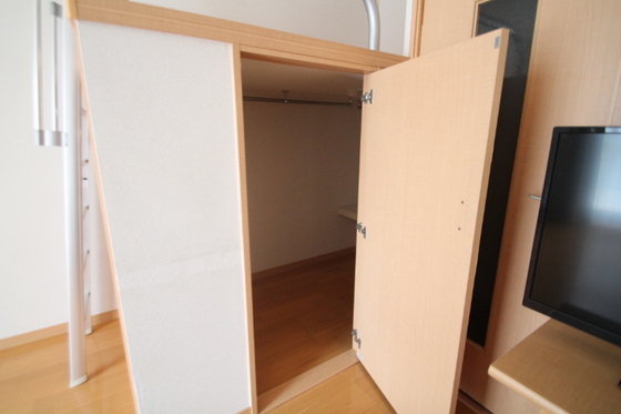 レオパレスフィオーレ住吉