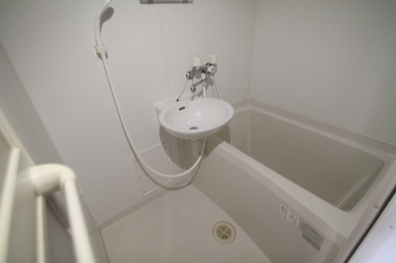 レオパレスフィオーレ住吉