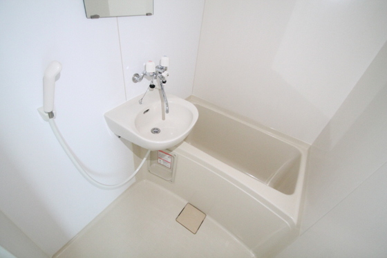 レオパレスパードレス