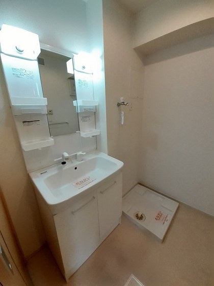 エスマルテ A棟