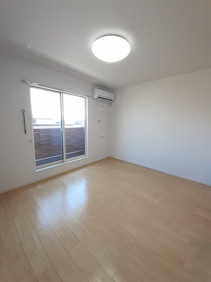 アンジュ・プルーム